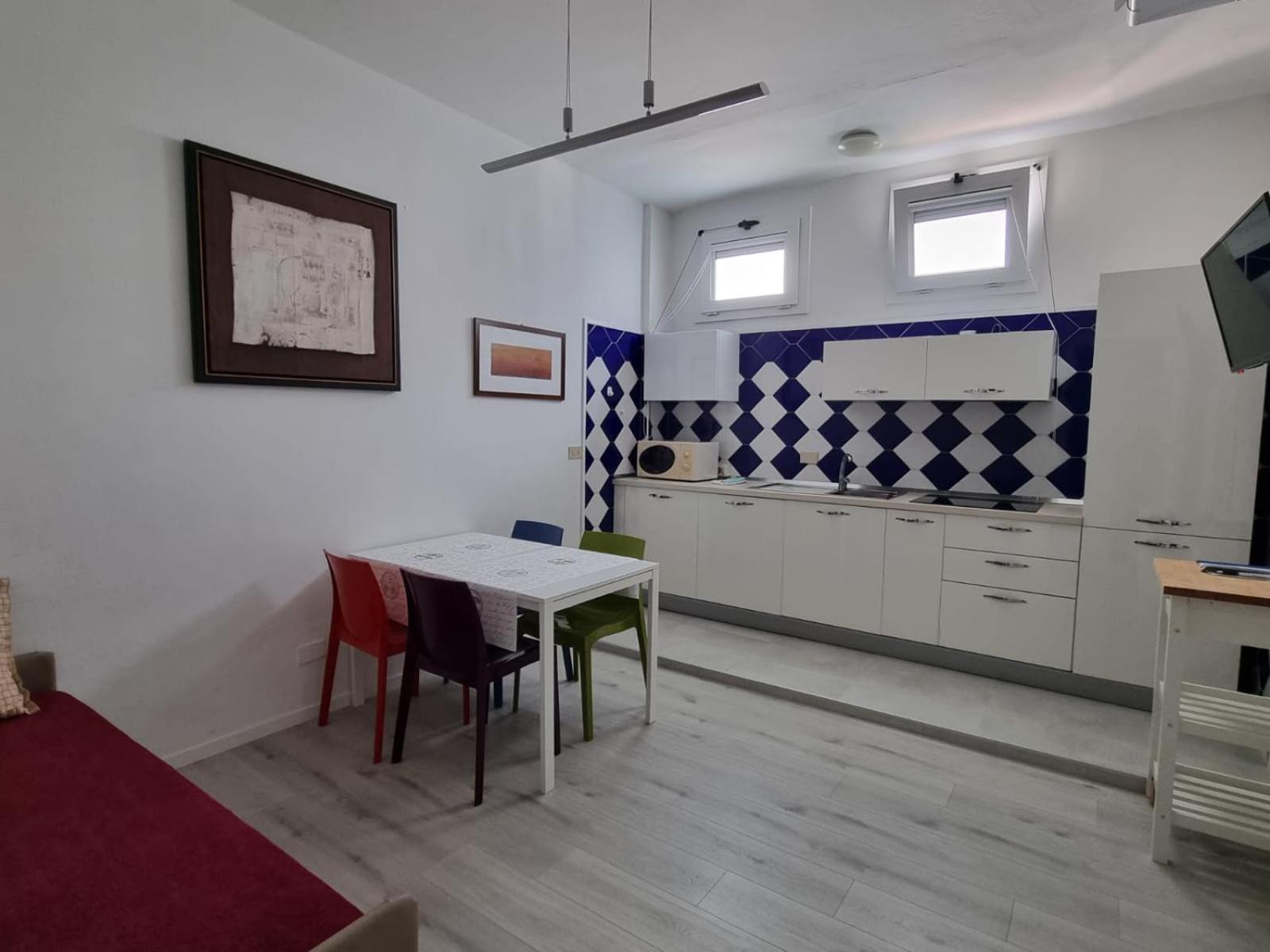 Appart-Hotel Holiday Линяно Сабиадоро Стая снимка